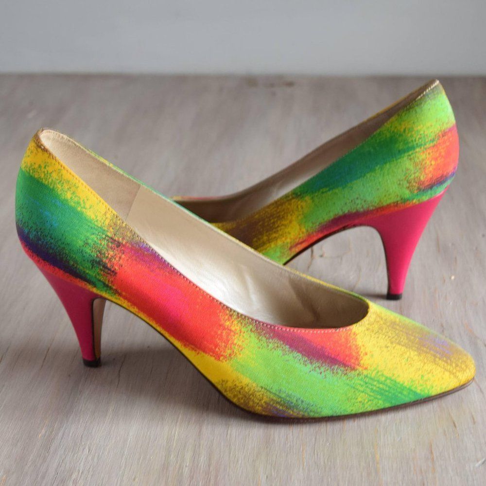 Bruno Magli Size 8 Pink Rainbow pumps VINTAGE 80s